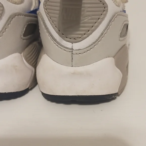 Kids White and Blue Nike Swoosh Sneakers Shoes - Picture 4 of 7